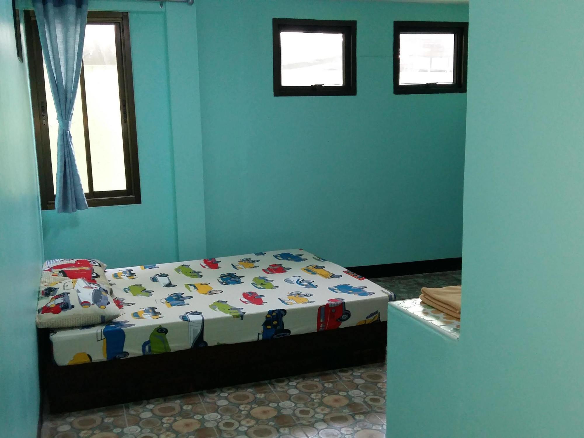 New C.H. Guest House Bangkok Ngoại thất bức ảnh