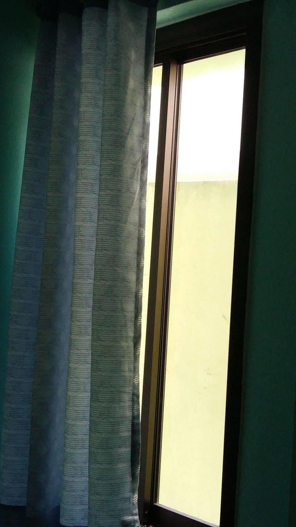 New C.H. Guest House Bangkok Ngoại thất bức ảnh